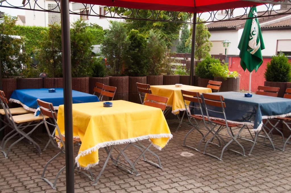 Hotel Erzhausener Hof Exteriör bild